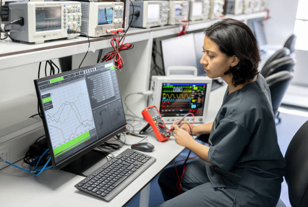 Best Commercial Electrician Services  in Montclair, VA